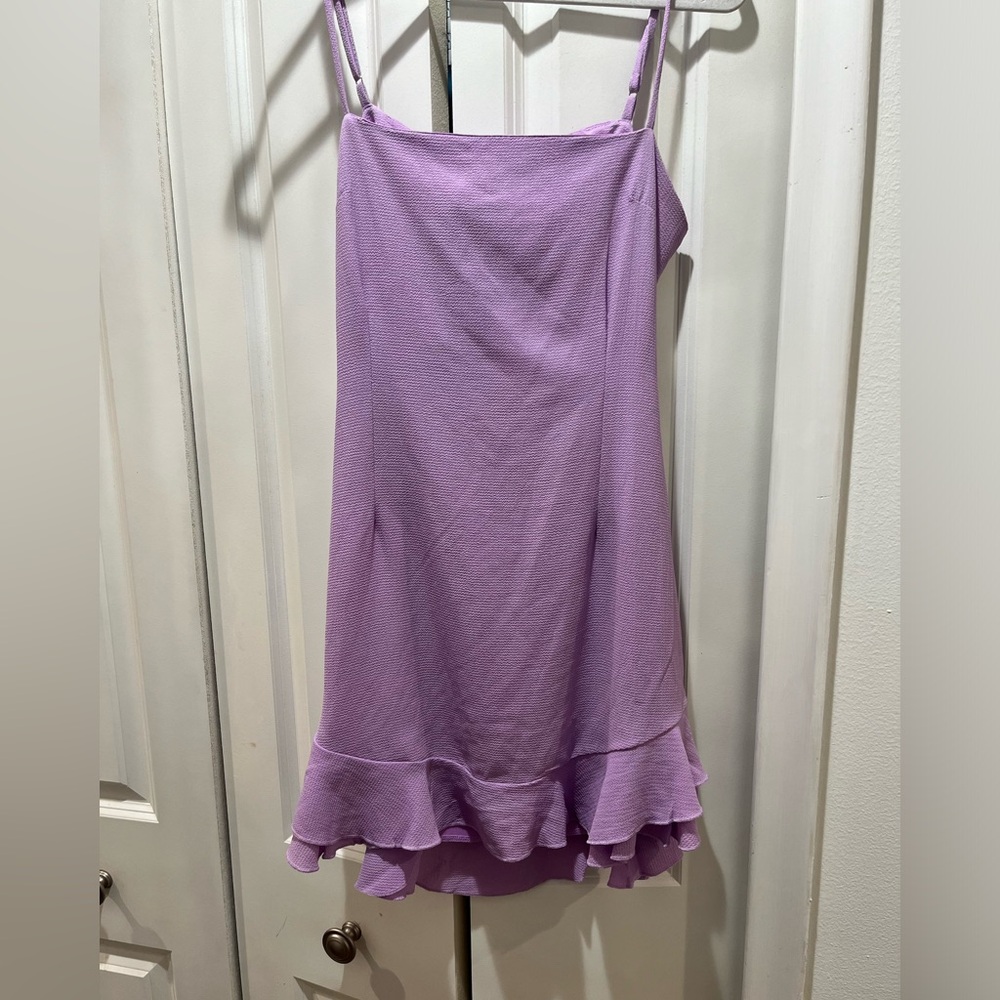 Lucy In The Sky, Lavendar Ruffle Dress Size Large